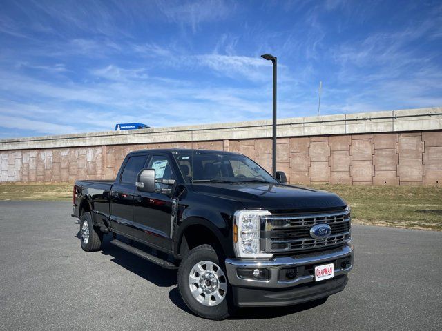 2024 Ford F-350 XLT