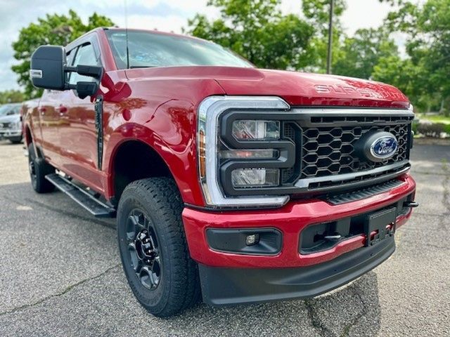 2024 Ford F-350 XLT