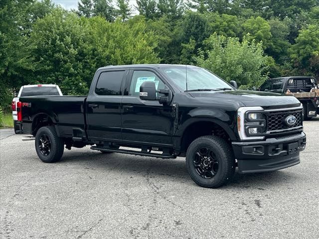 2024 Ford F-350 XLT