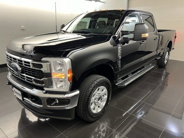 2024 Ford F-350 XLT