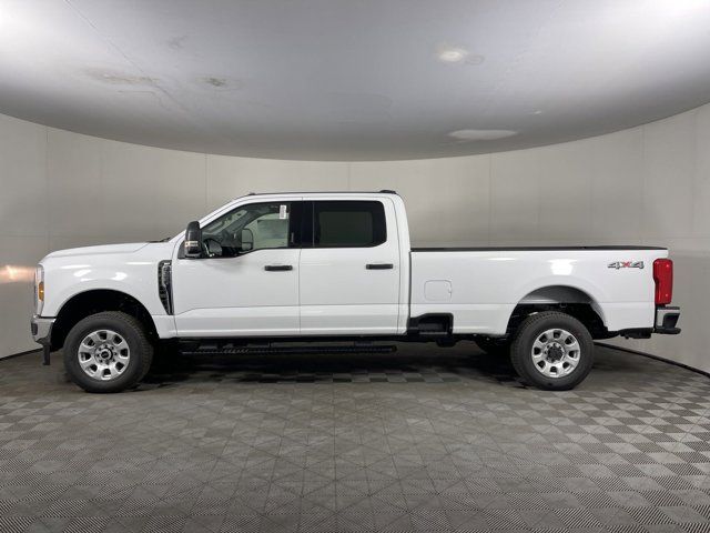 2024 Ford F-350 XLT