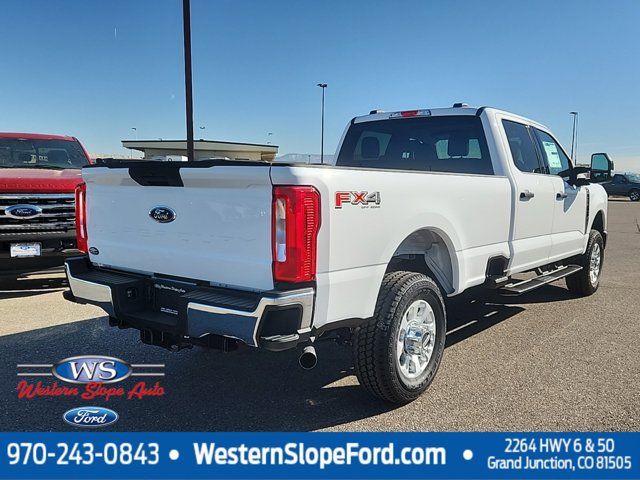 2024 Ford F-350 XLT