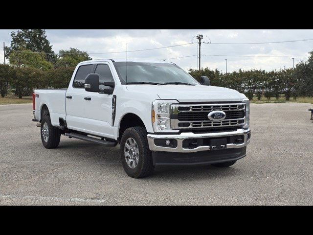 2024 Ford F-350 XLT