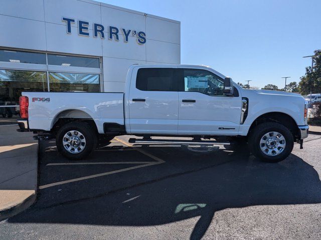 2024 Ford F-350 XLT