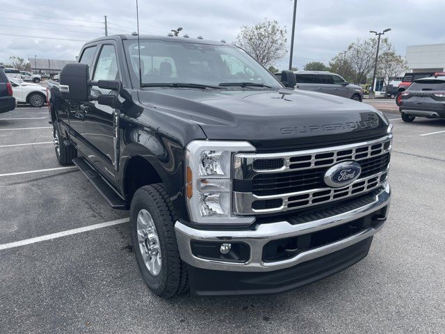 2024 Ford F-350 XLT