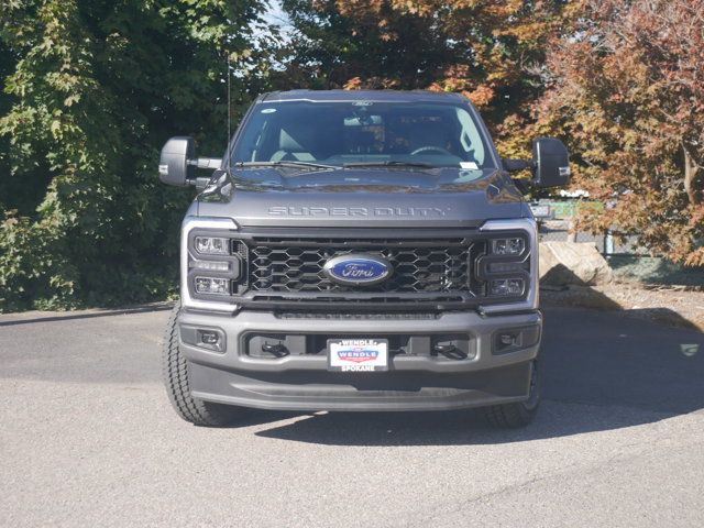 2024 Ford F-350 XLT