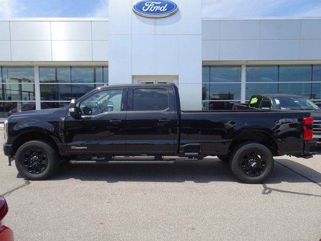 2024 Ford F-350 XLT