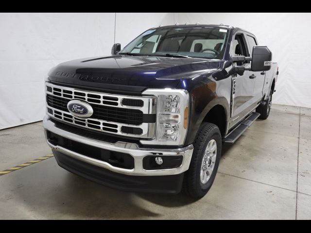 2024 Ford F-350 XLT