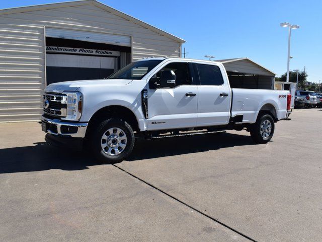 2024 Ford F-350 XLT