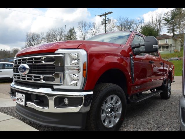 2024 Ford F-350 XLT