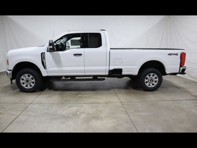 2024 Ford F-350 XLT