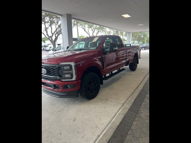 2024 Ford F-350 XLT