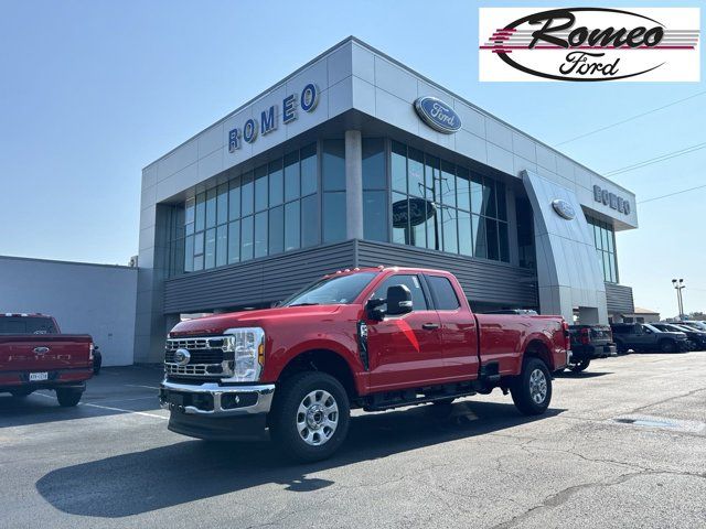 2024 Ford F-350 XLT