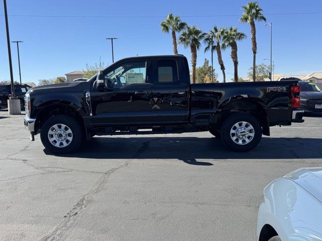 2024 Ford F-350 XLT