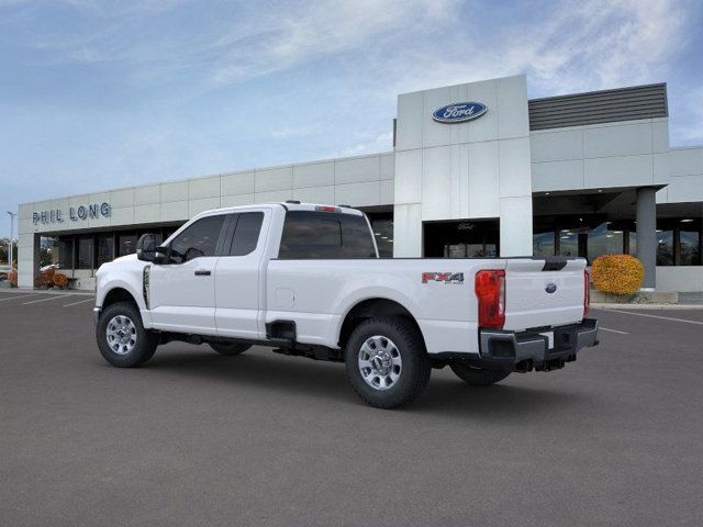 2024 Ford F-350 XLT