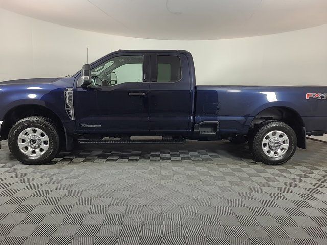 2024 Ford F-350 XLT