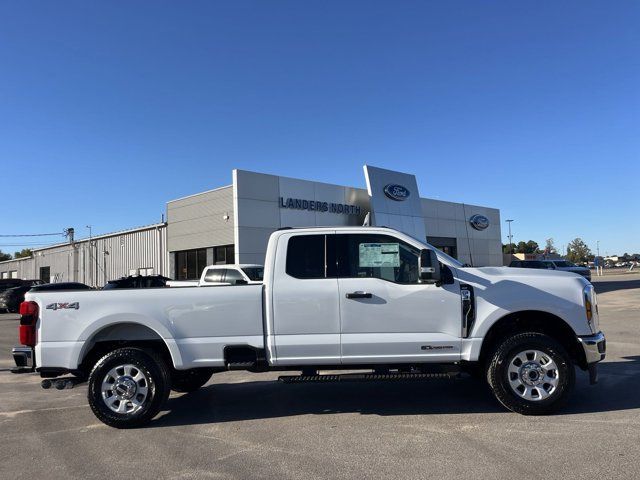 2024 Ford F-350 XLT