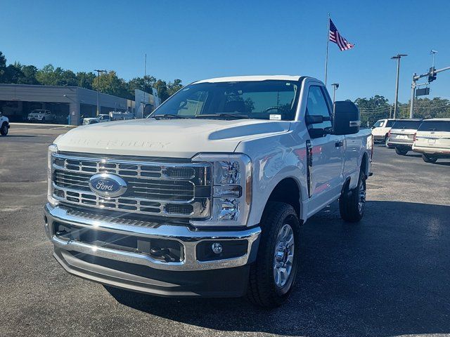 2024 Ford F-350 XLT