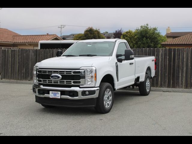 2024 Ford F-350 XLT