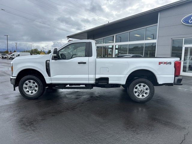 2024 Ford F-350 XLT