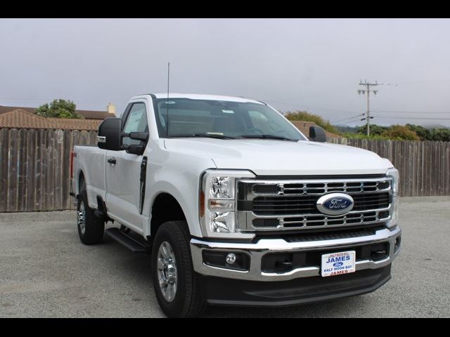 2024 Ford F-350 XLT