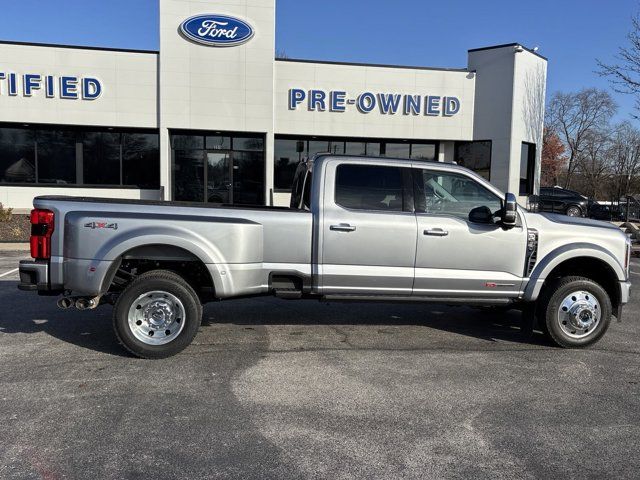 2024 Ford F-450 Limited