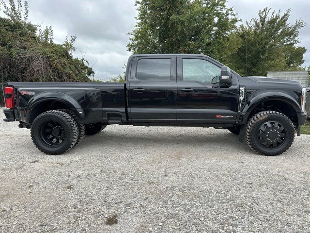 2024 Ford F-450 Limited