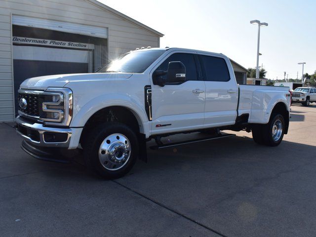 2024 Ford F-450 Lariat