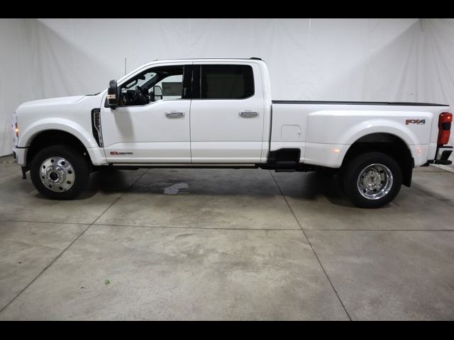 2024 Ford F-450 Lariat