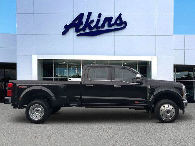 2024 Ford F-450 Lariat