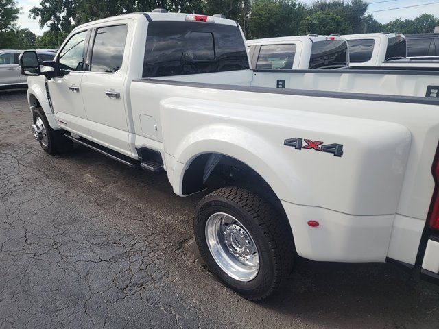 2024 Ford F-450 Limited