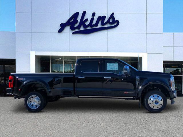 2024 Ford F-450 Platinum