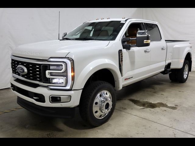 2024 Ford F-450 Platinum