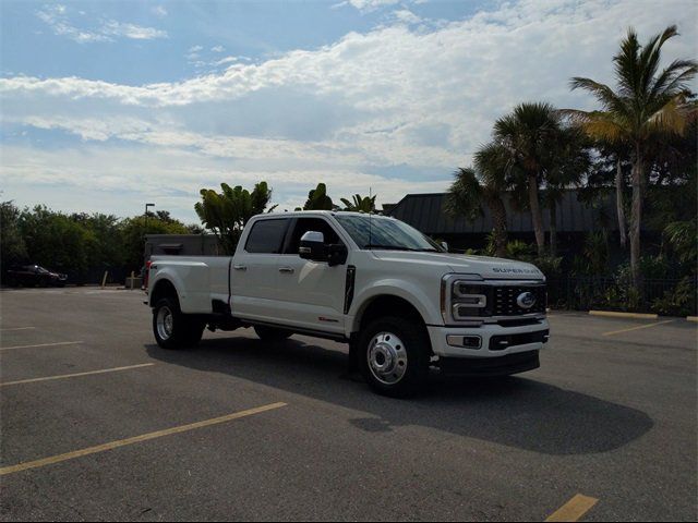 2024 Ford F-450 Platinum