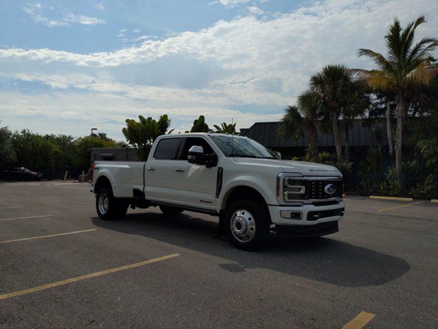 2024 Ford F-450 Platinum