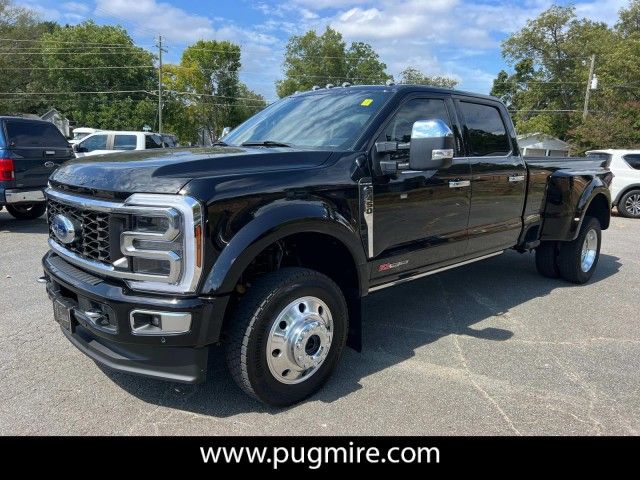 2024 Ford F-450 Platinum