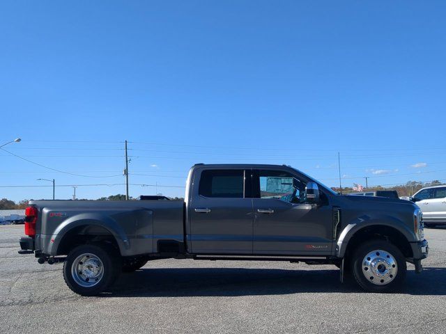 2024 Ford F-450 Platinum