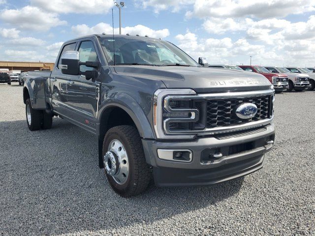 2024 Ford F-450 Platinum