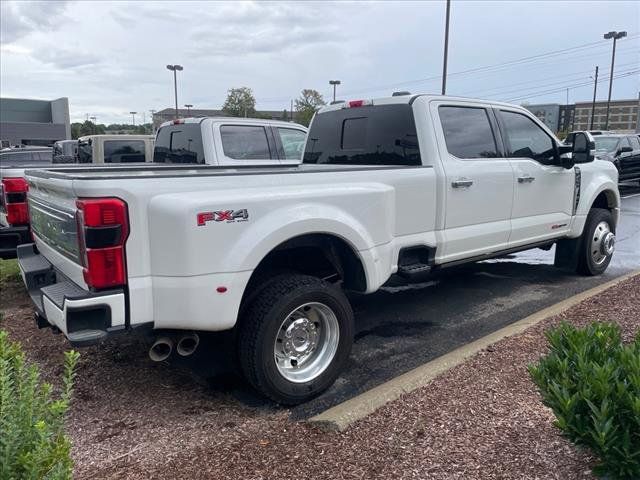 2024 Ford F-450 Platinum