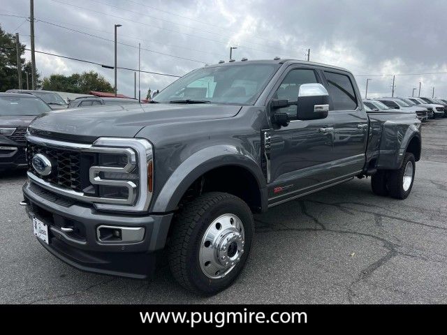 2024 Ford F-450 Platinum