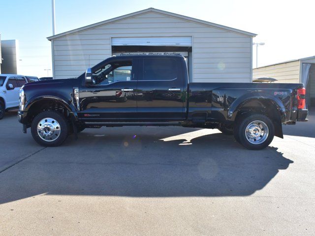 2024 Ford F-450 Platinum