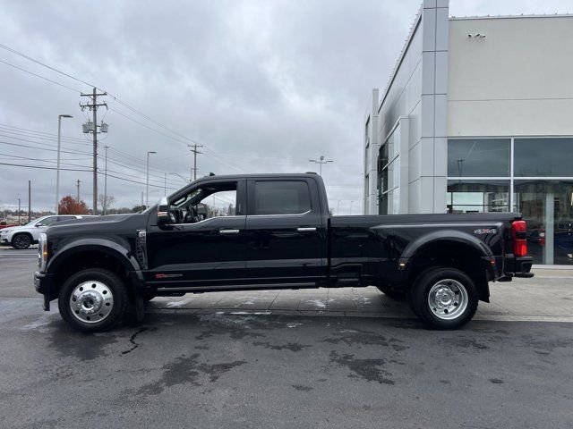 2024 Ford F-450 Platinum