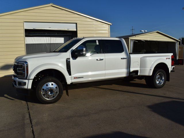 2024 Ford F-450 Platinum