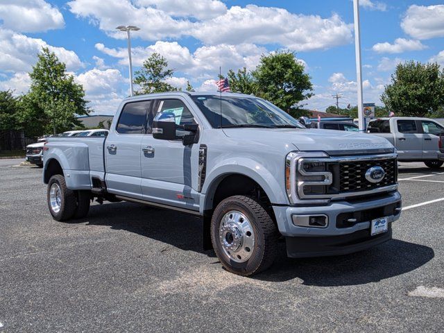 2024 Ford F-450 Platinum