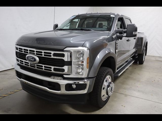 2024 Ford F-450 XLT