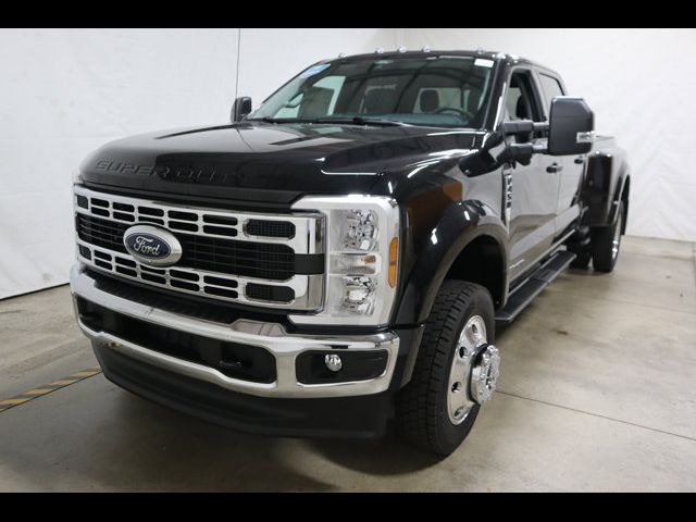 2024 Ford F-450 XLT