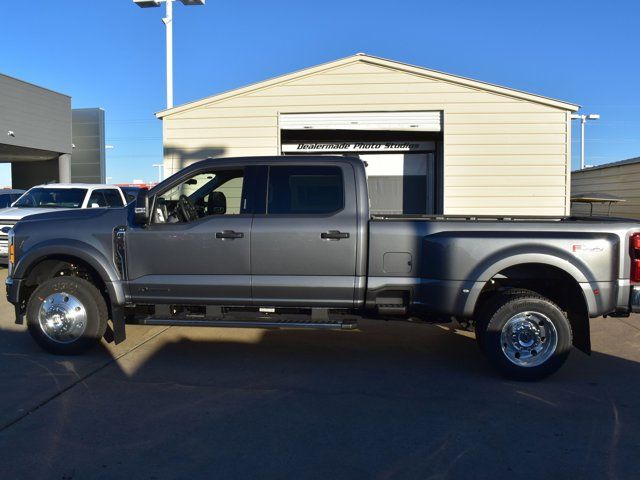 2024 Ford F-450 XLT