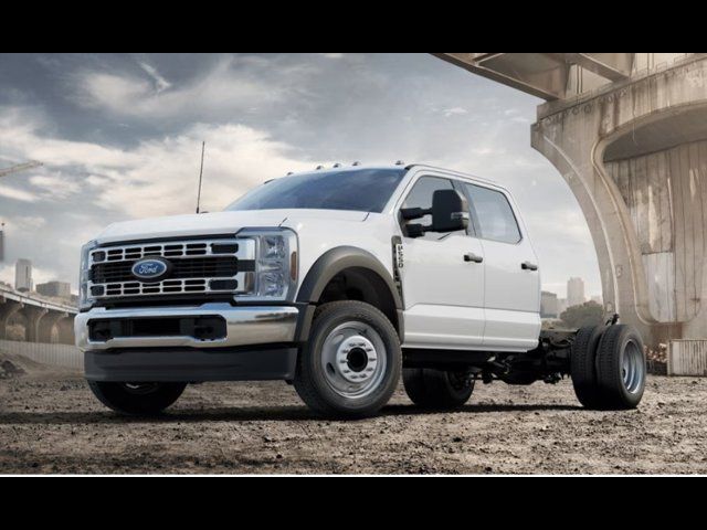 2024 Ford F-550 