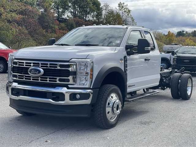 2024 Ford F-550 