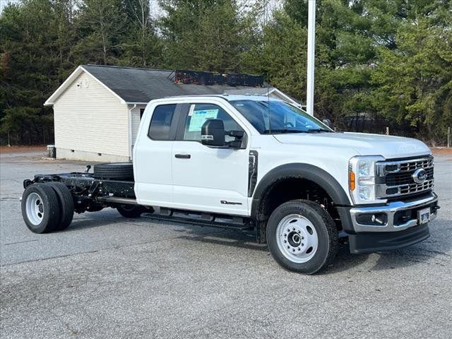 2024 Ford F-550 XL